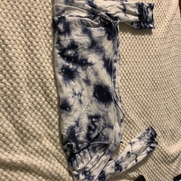 women tie dyed hollister long sleeve top - Picture 5 of 5